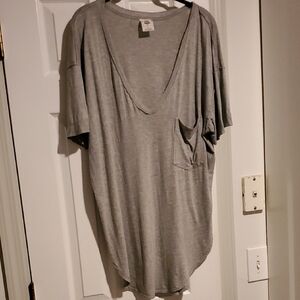Free People Gray V-Neck Short Sleeve Tee
